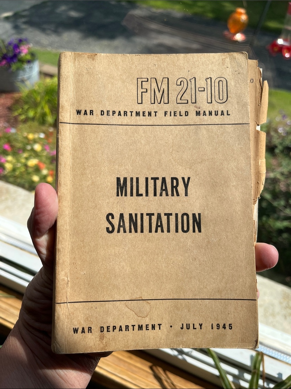 Vtg MILITARY SANITATION FM21-10 War Department Field Manual Book July 1945